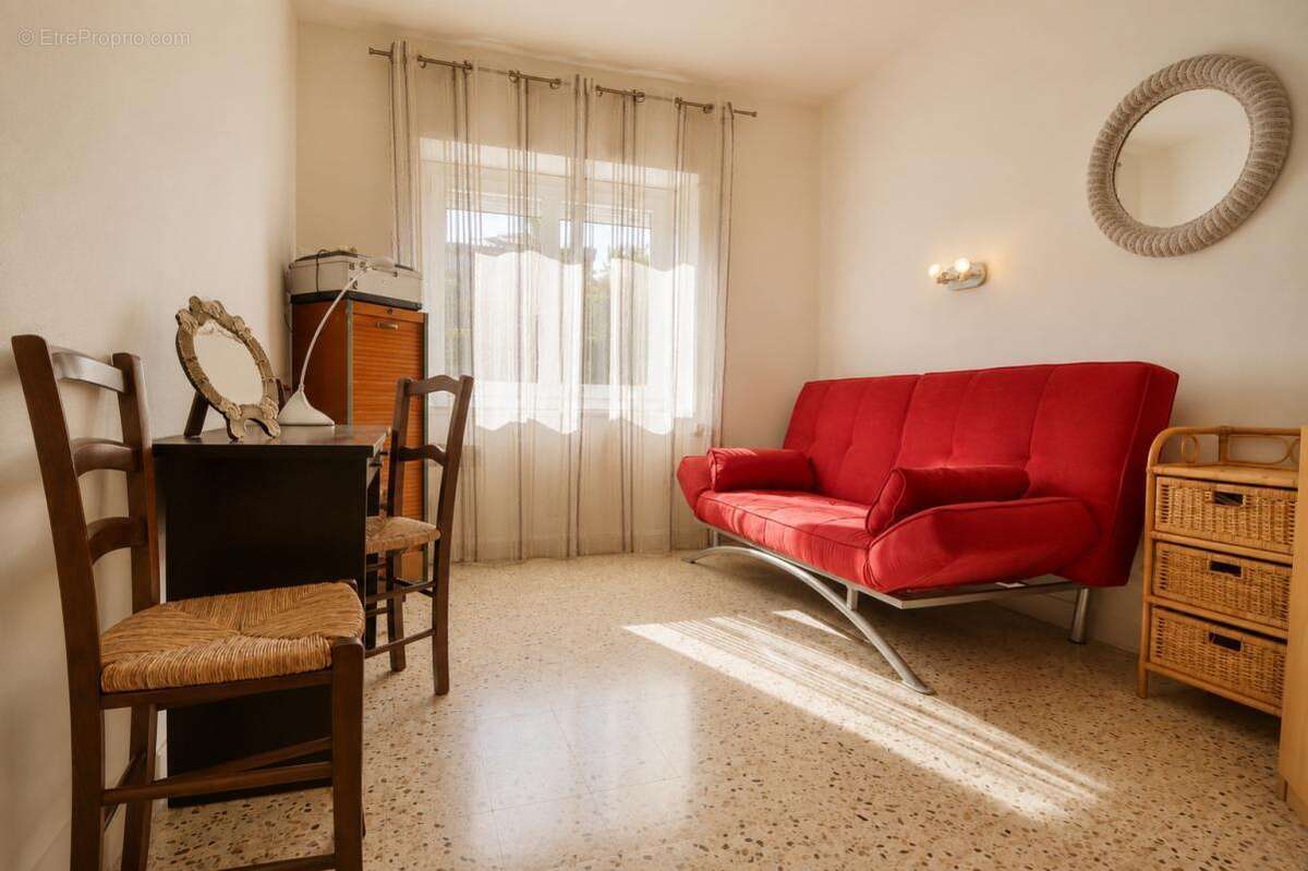 Maison à GINESTAS