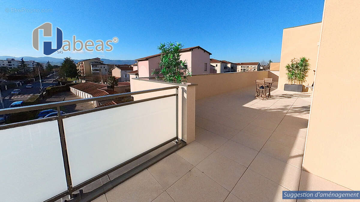 Appartement à CRAPONNE