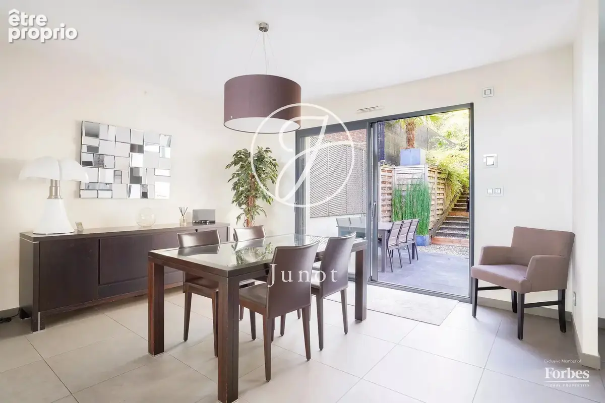 Chatou - EUROPE LES MAROLLES - 4 chambres - 152 m² - Terrain: 425 m² - photo 4