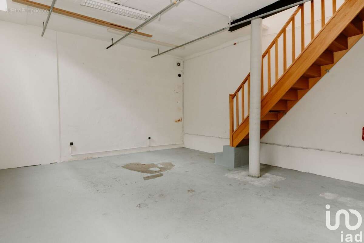 Photo 9 - Commerce à PARIS-11E