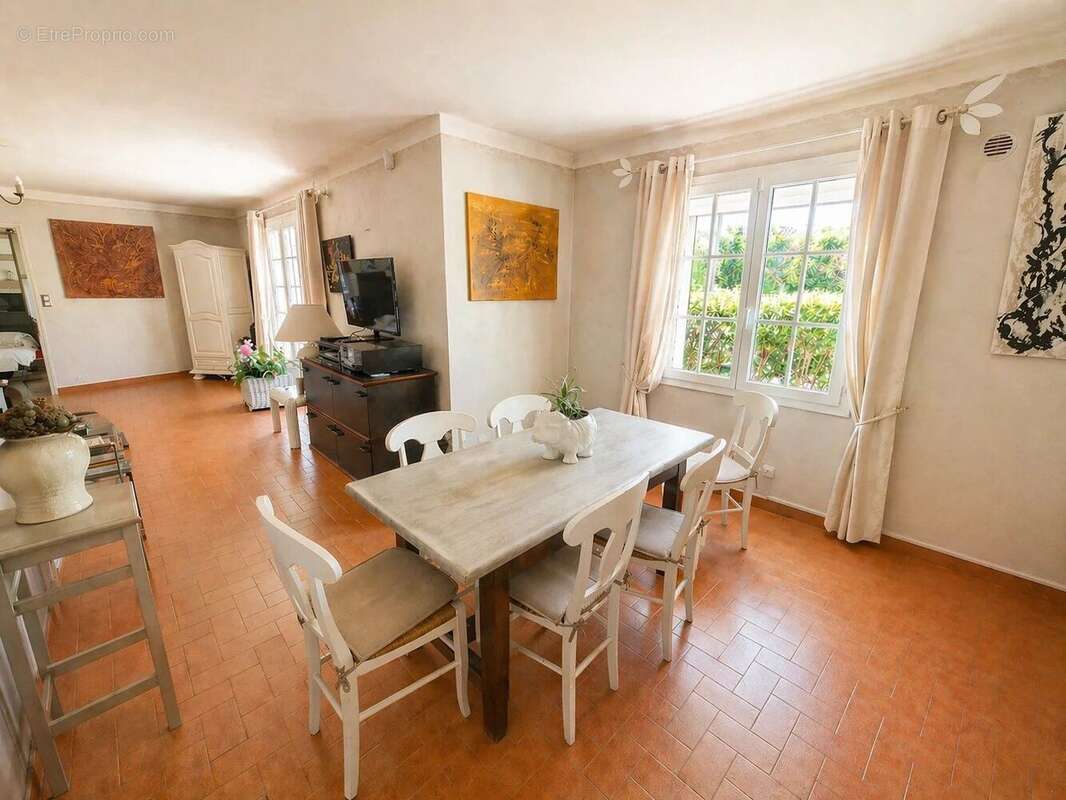 Maison à LE LUC
