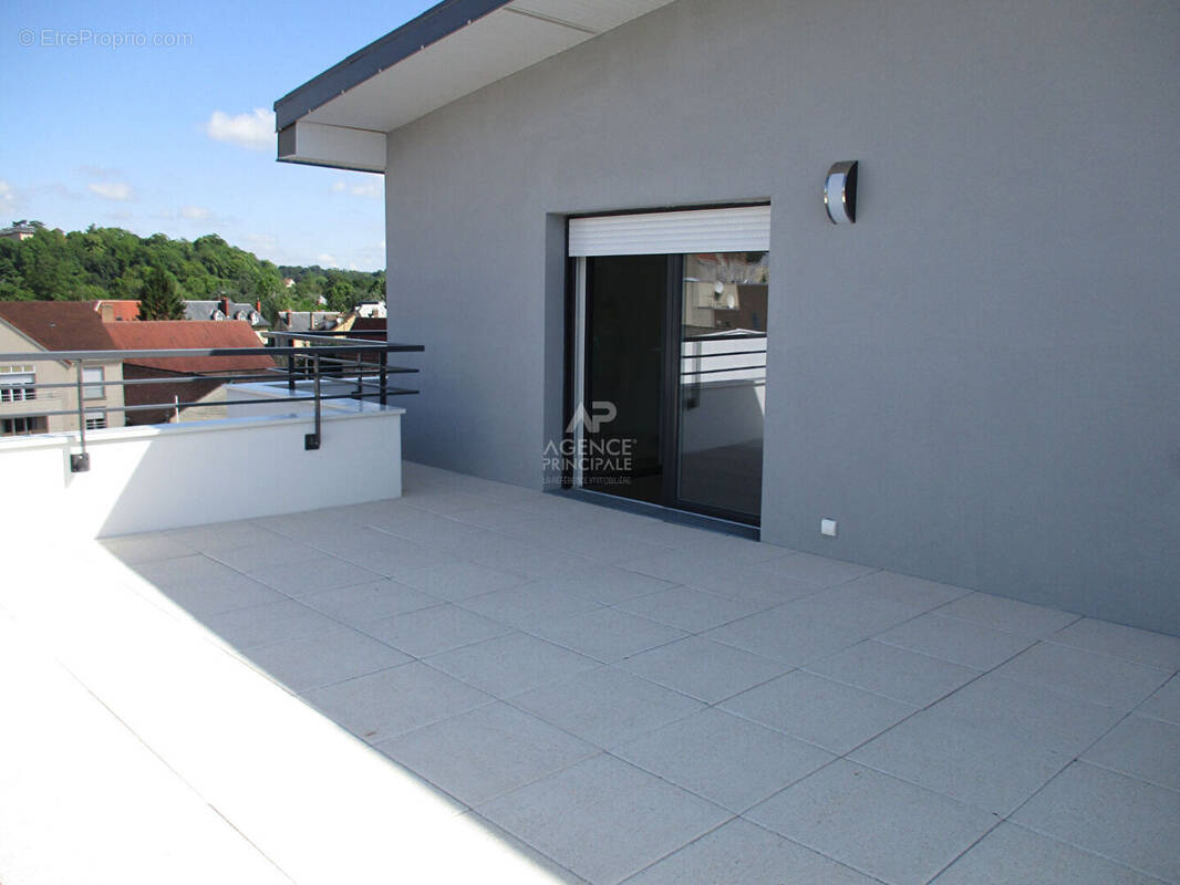 Appartement à SAINT-OUEN-L'AUMONE