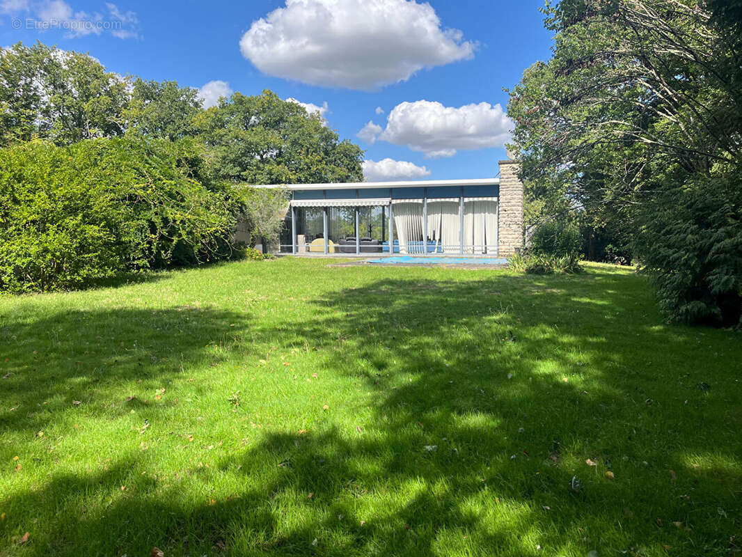 Maison à SAINT-BENOIT