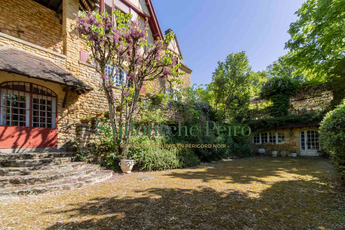 Maison à SARLAT-LA-CANEDA