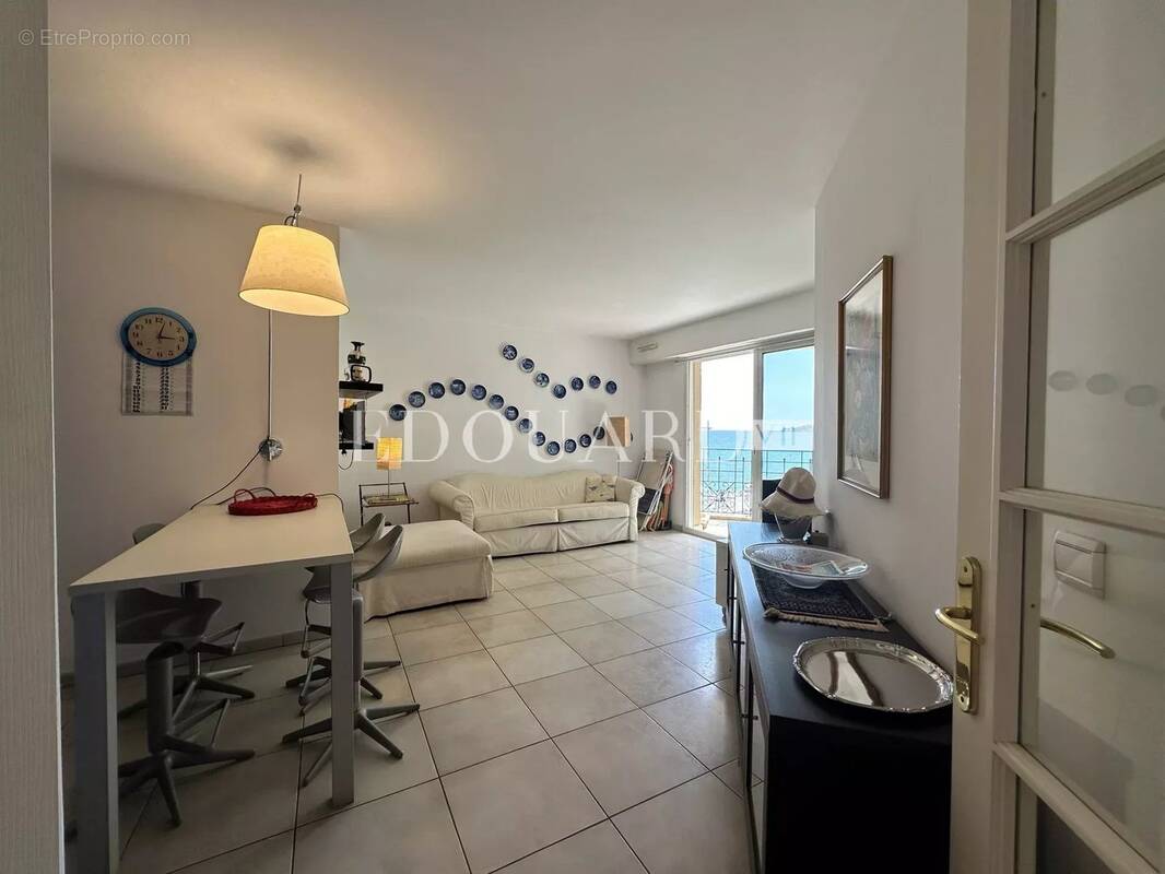 Appartement à MENTON