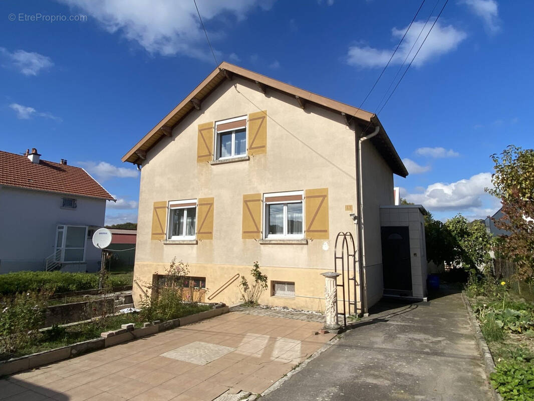 Maison à EPINAL