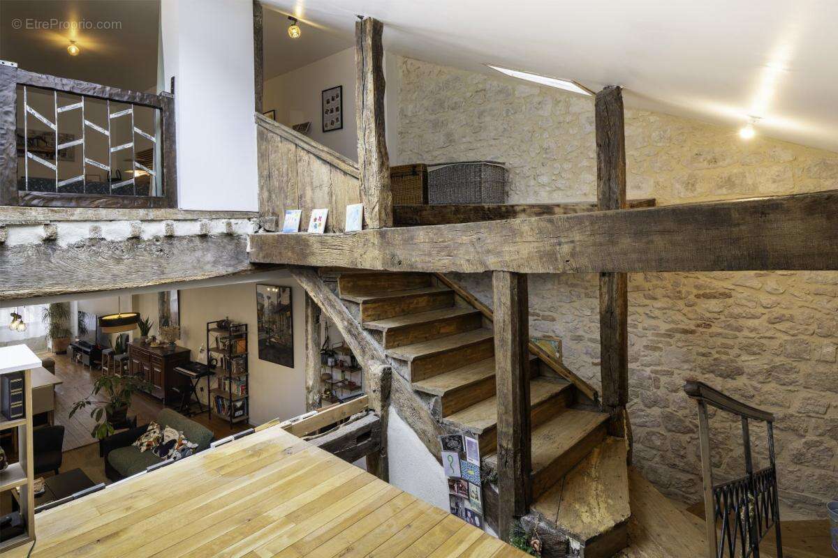 Maison à LAUZERTE