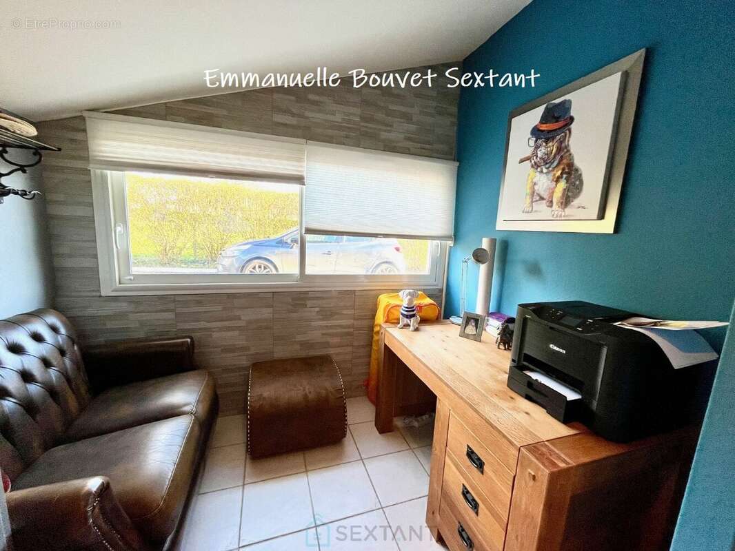 Maison contemporaine de plain-pied avec piscine, grande dépendance double-garage, dépendance aménageable en studio, terrasse cou - photo 12