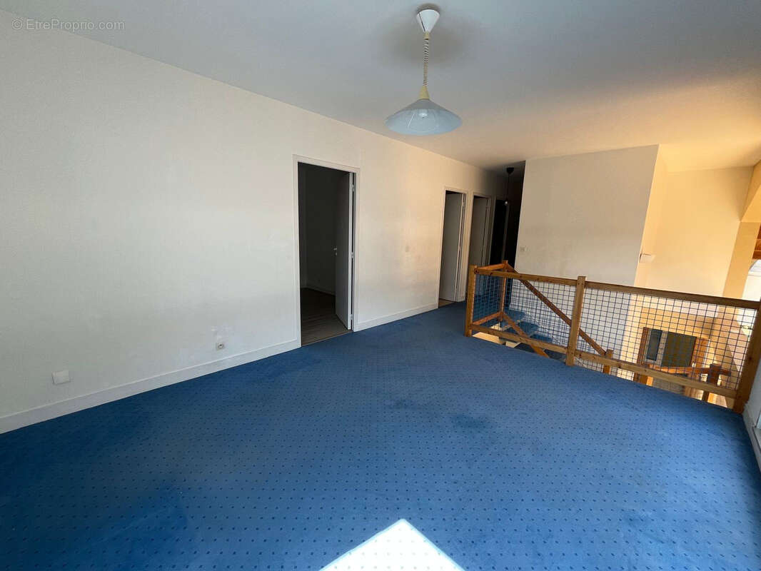 Appartement à ARGENTON-SUR-CREUSE