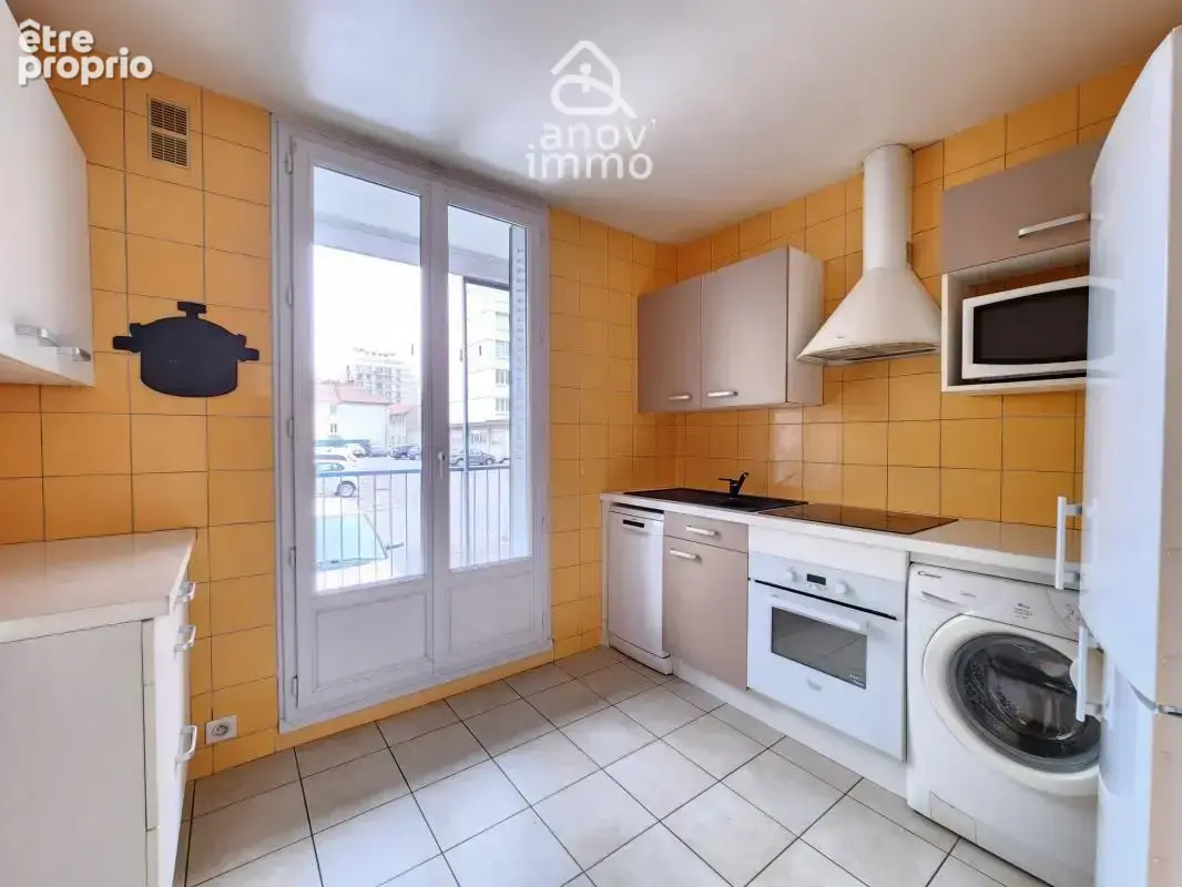 Appartement 5 pièces 87 m2 - Garage - Cave - photo 4