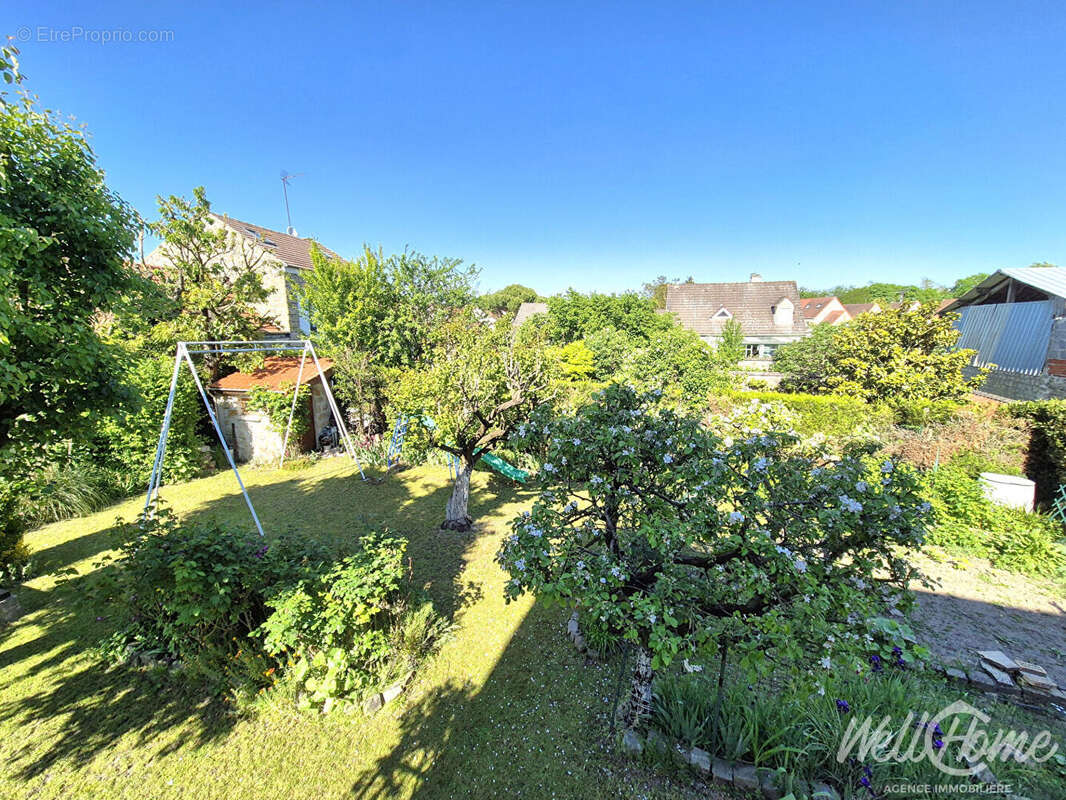 Maison à SAINT-OUEN-L&#039;AUMONE