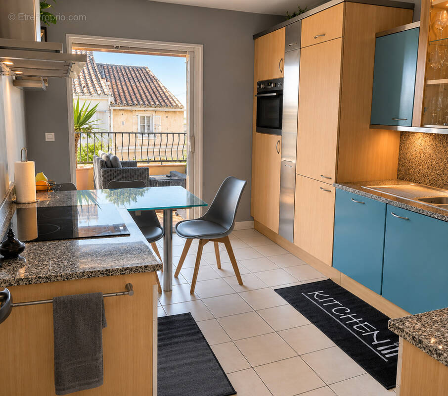 Appartement à PUGET-SUR-ARGENS