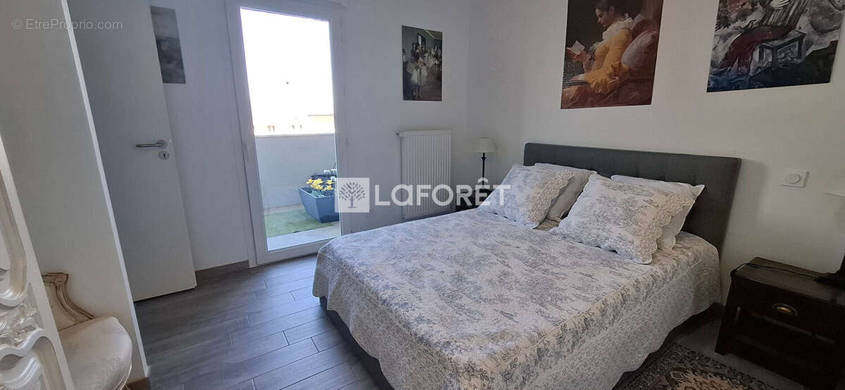 Appartement à LAISSAUD