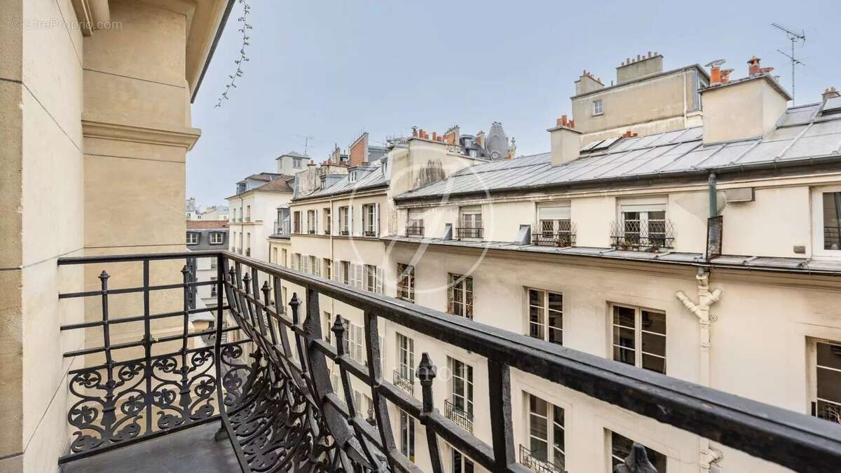 Appartement à PARIS-4E