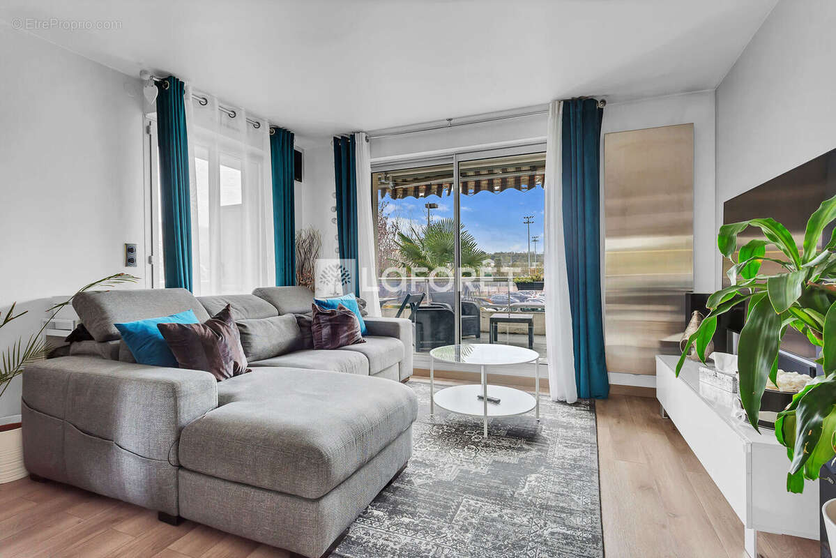 Appartement à VIRY-CHATILLON