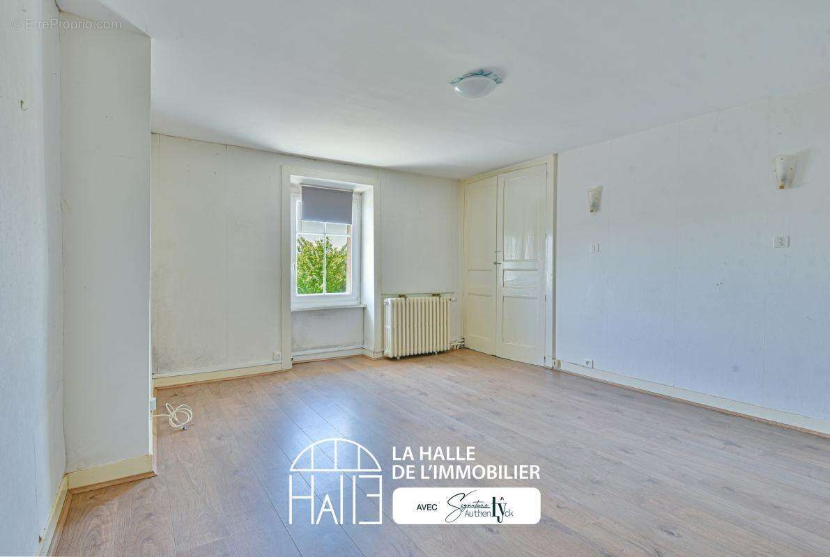 Maison à LE VIGEN