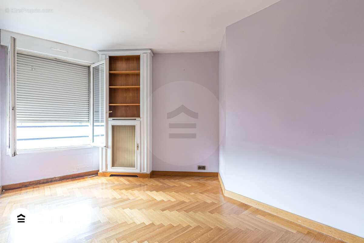 Appartement à LE KREMLIN-BICETRE