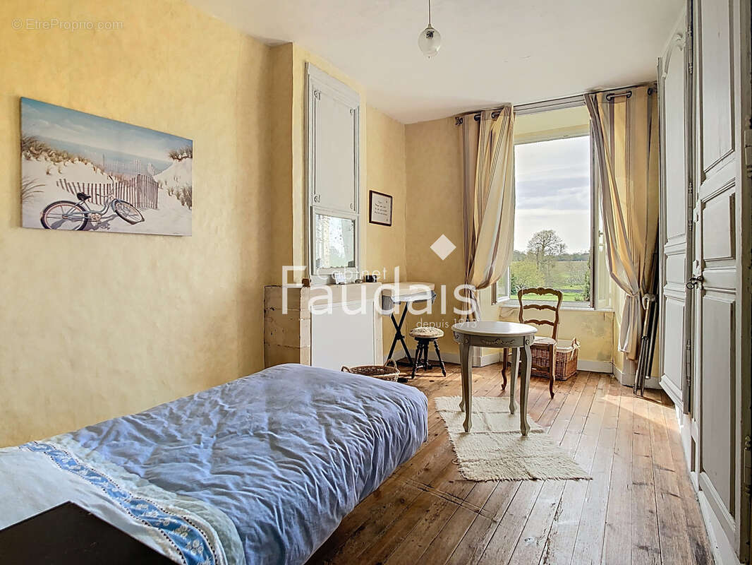 Maison à ISIGNY-SUR-MER