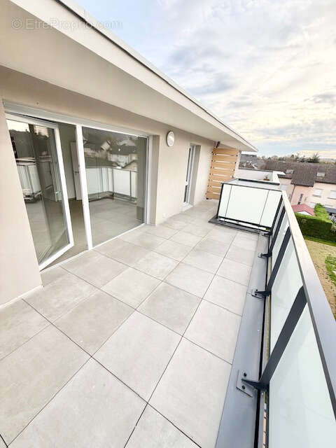 Appartement à DIVONNE-LES-BAINS