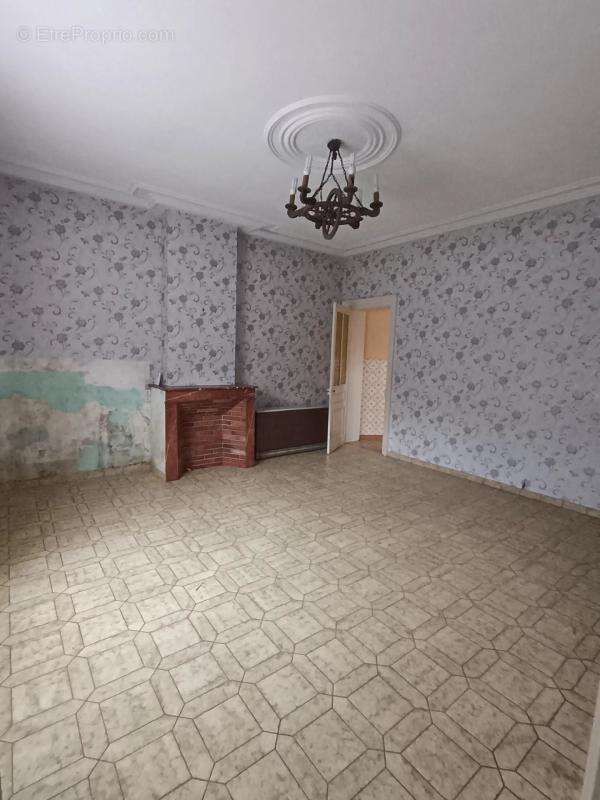 Maison à ROCLINCOURT