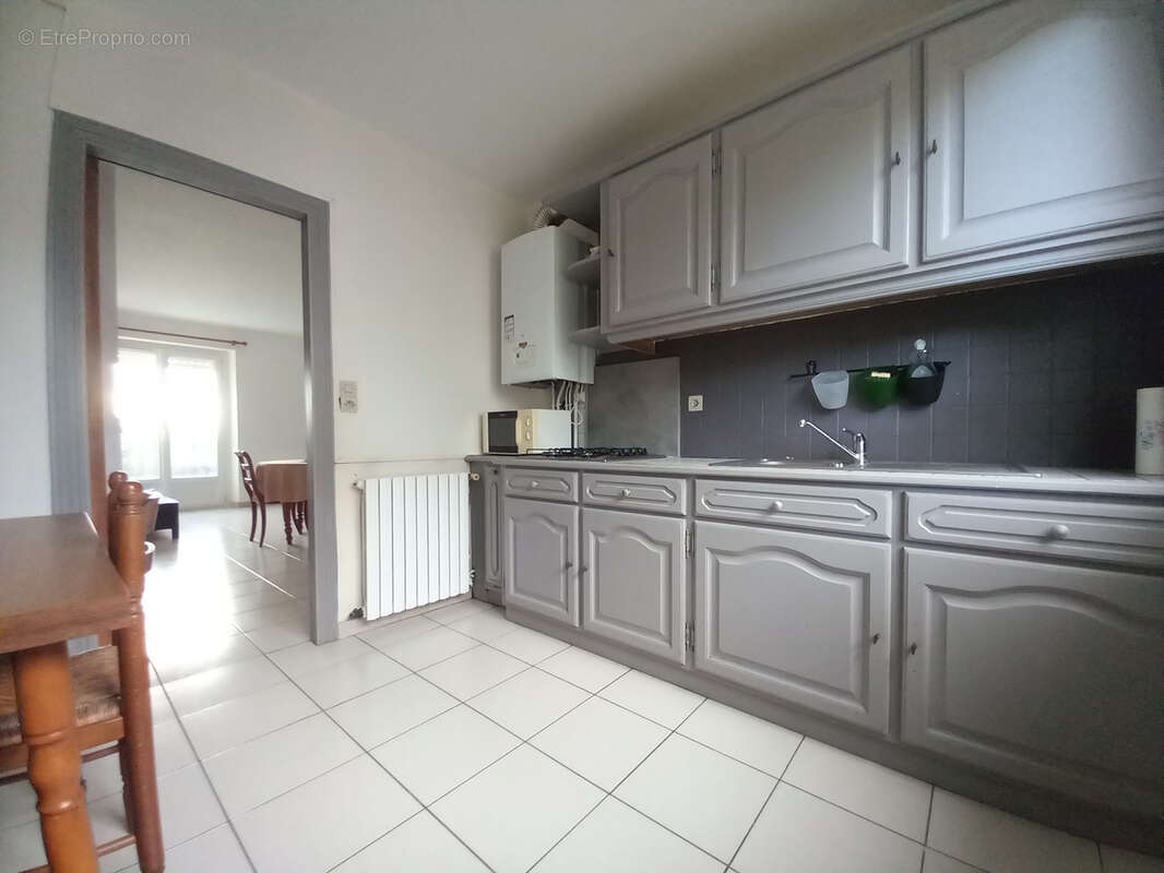 Appartement à FOUGERES