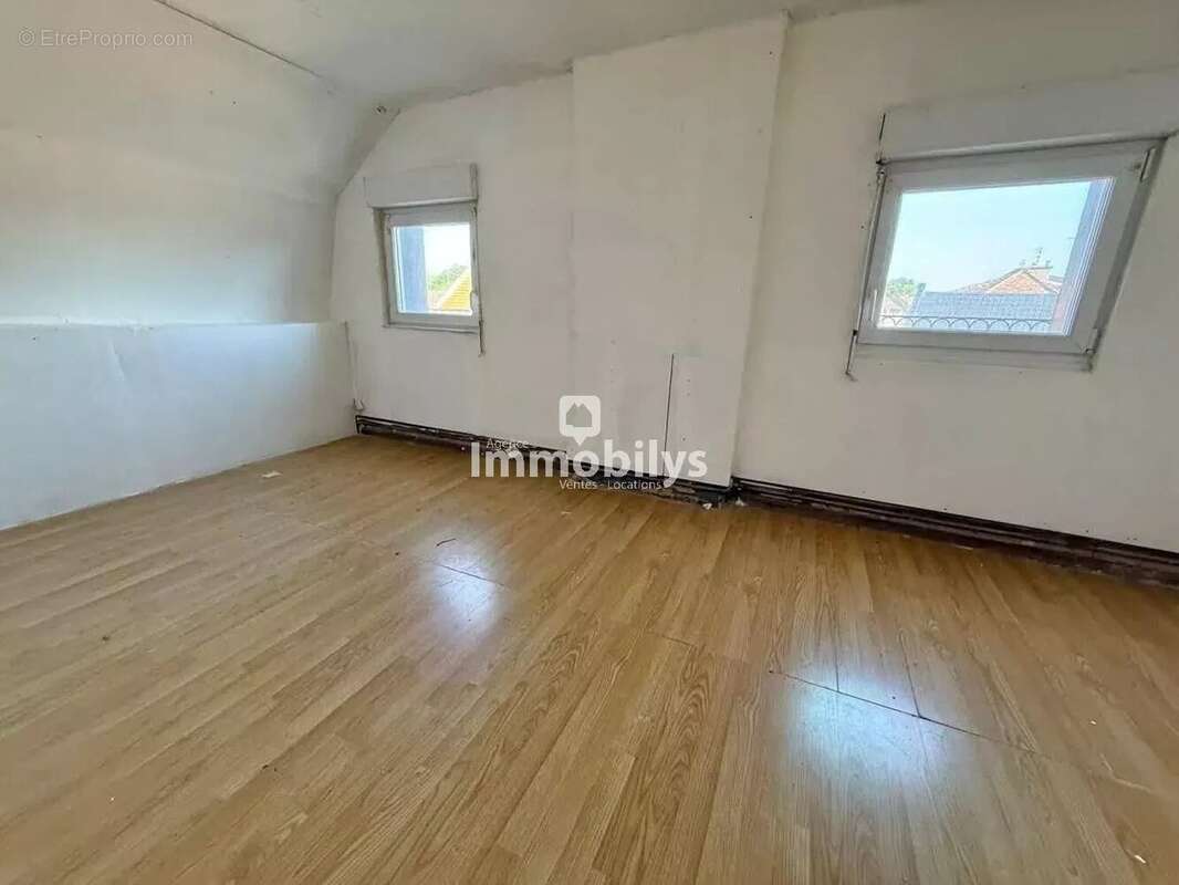 Maison à MARCHIENNES