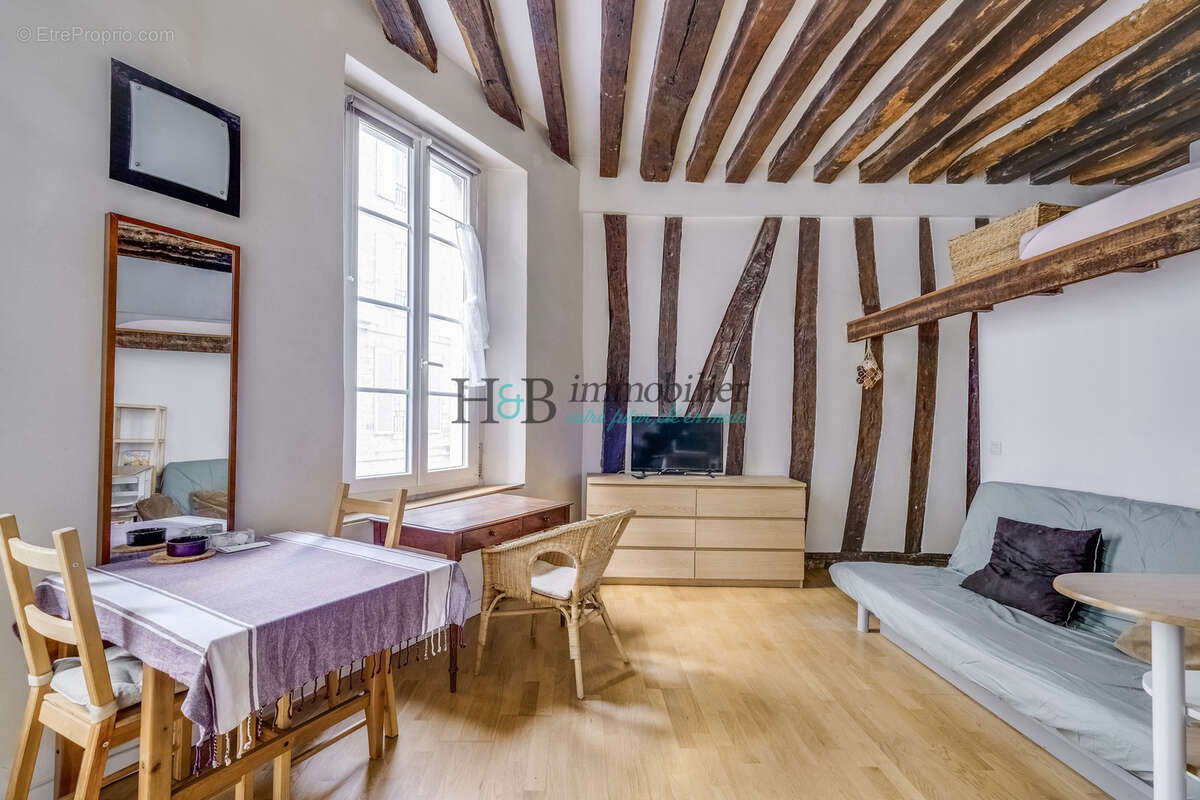 Appartement à PARIS-12E