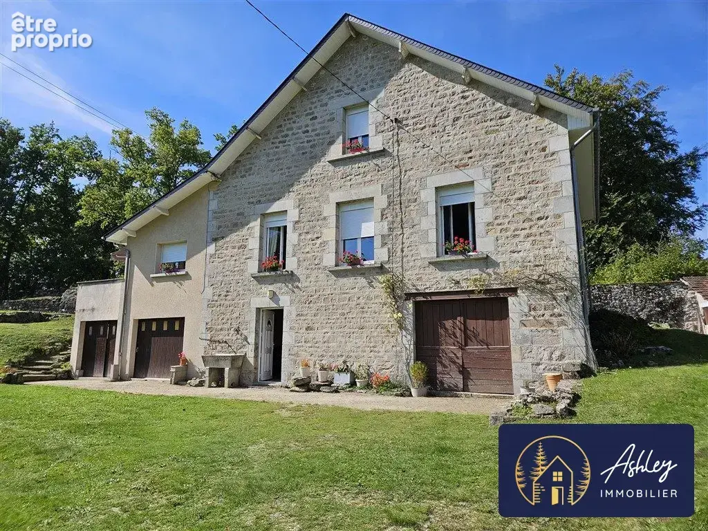 Maison 156 m² à Bugeat  - photo 1