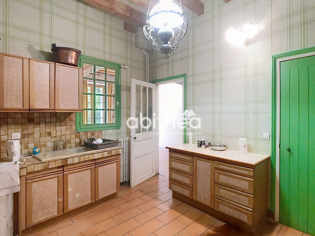 Maison de ville angouleme 179 m2 3 chambres - photo 15