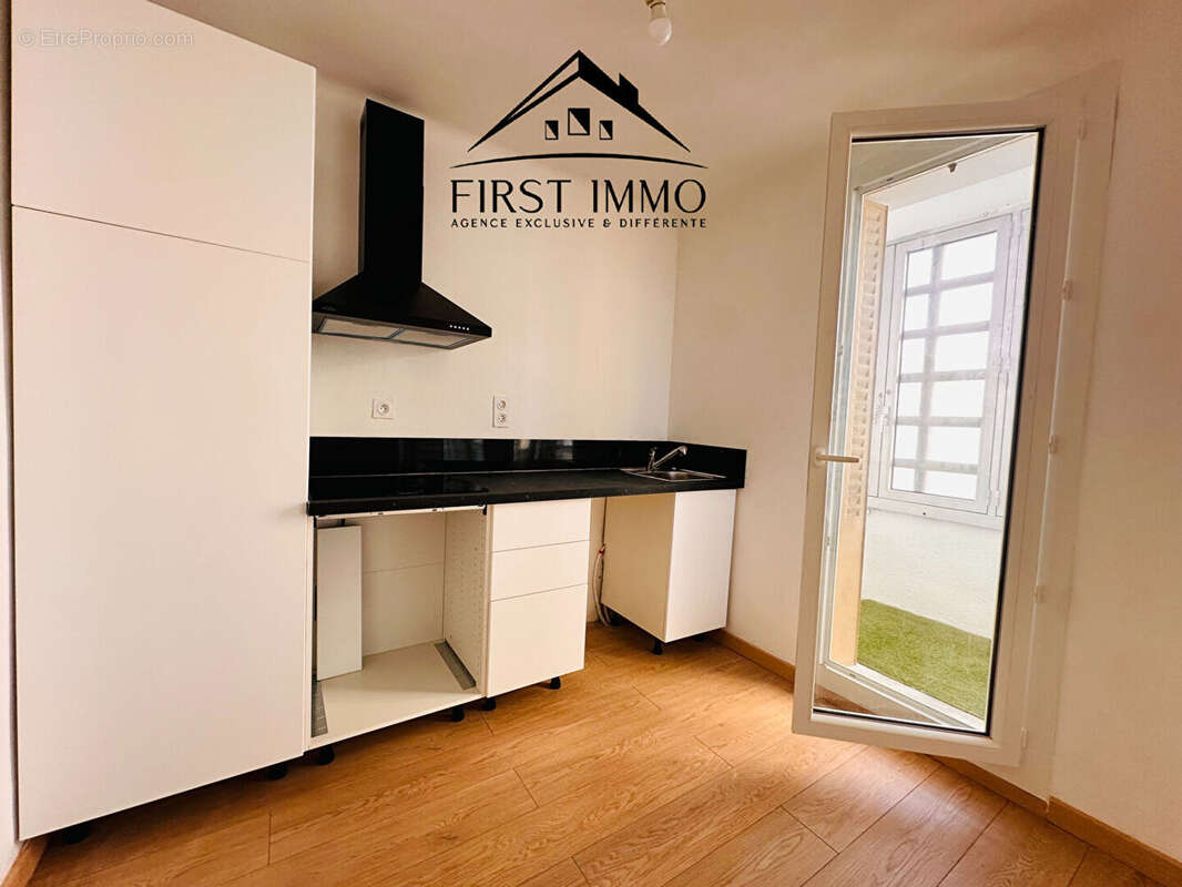 Appartement à MARSEILLE-9E