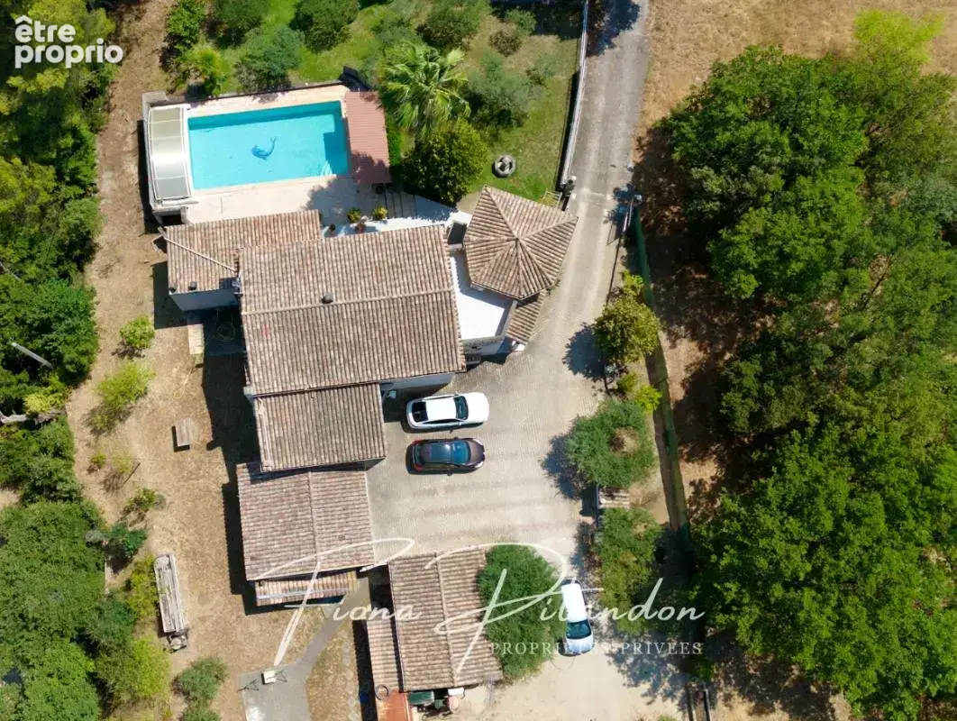 Propriété avec dépendance - photo 2
