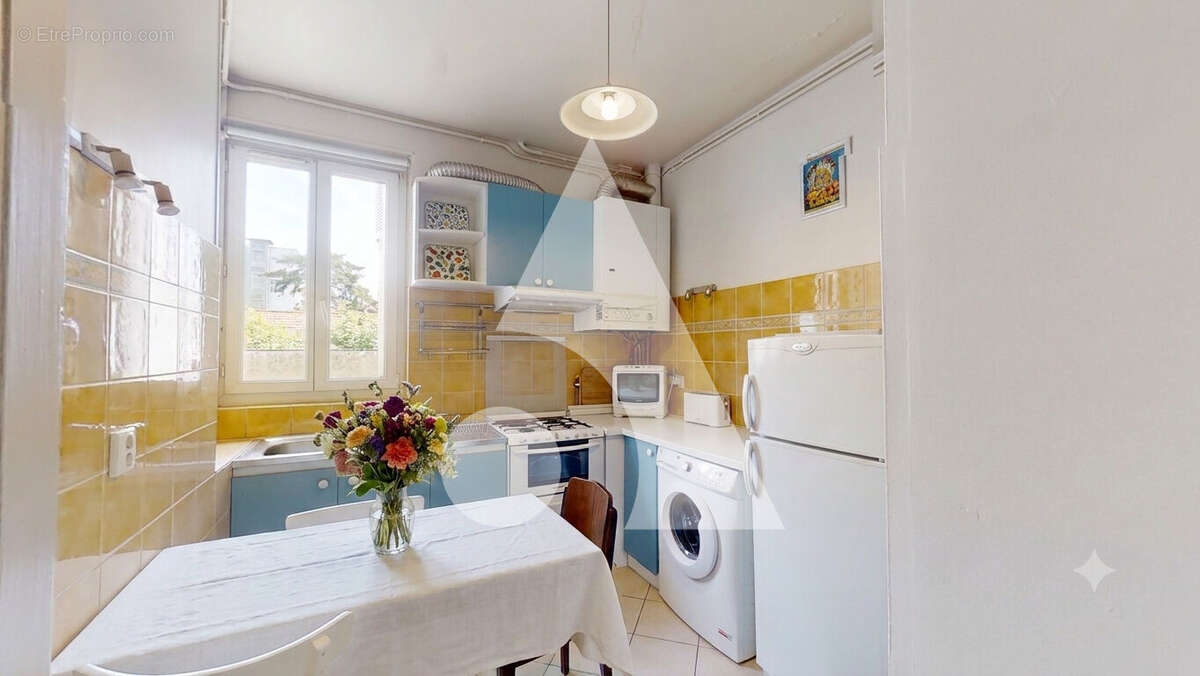 Charme et authenticité au coeur de La Garenne-Colombes - 2 pièces 50 m² - photo 4