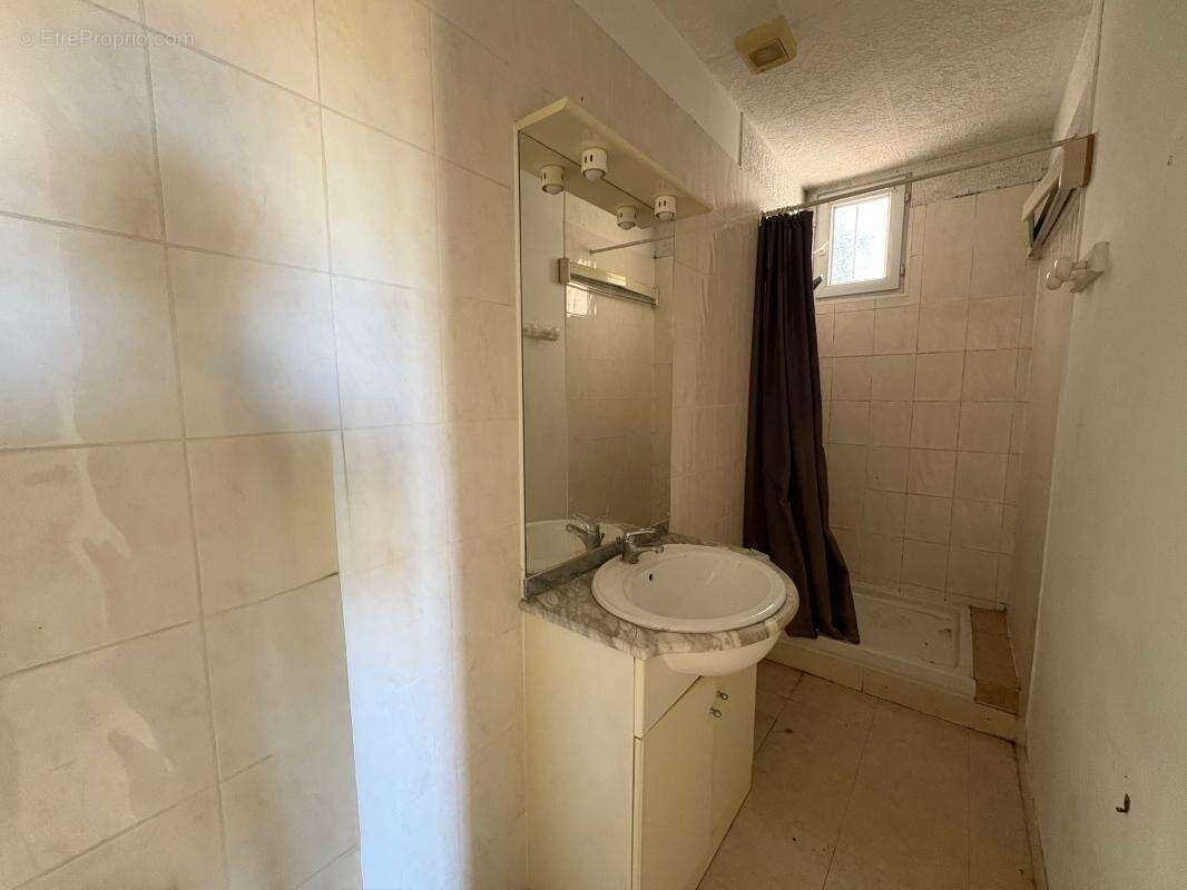 Appartement à LE CANNET