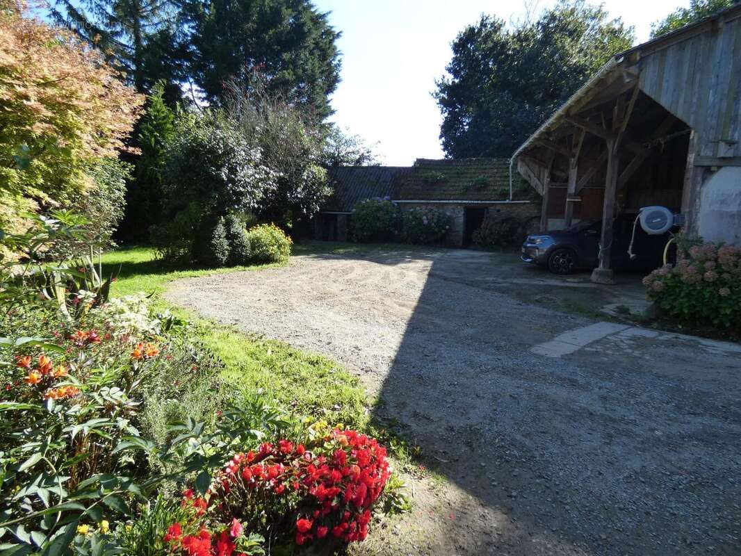 Photo 9 - Maison à PLOUGOURVEST