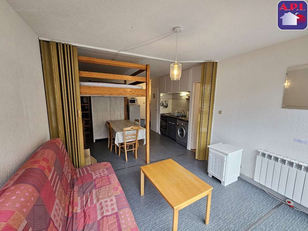 Appartement à AX-LES-THERMES