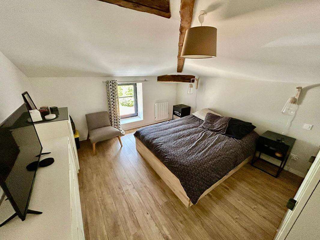 Appartement à ARNAS