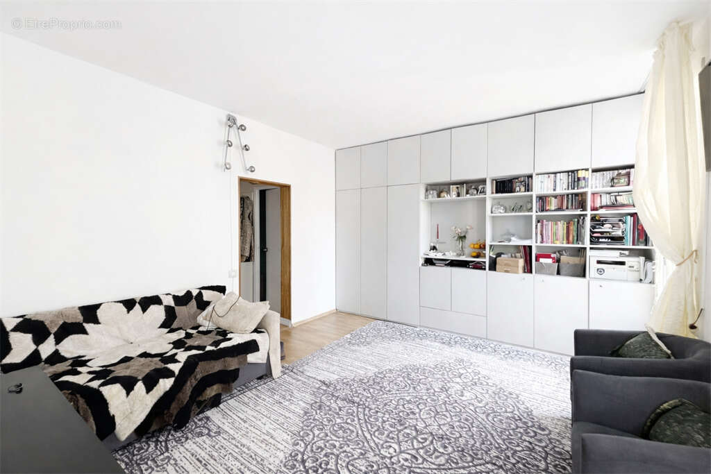 Appartement à COLOMBES
