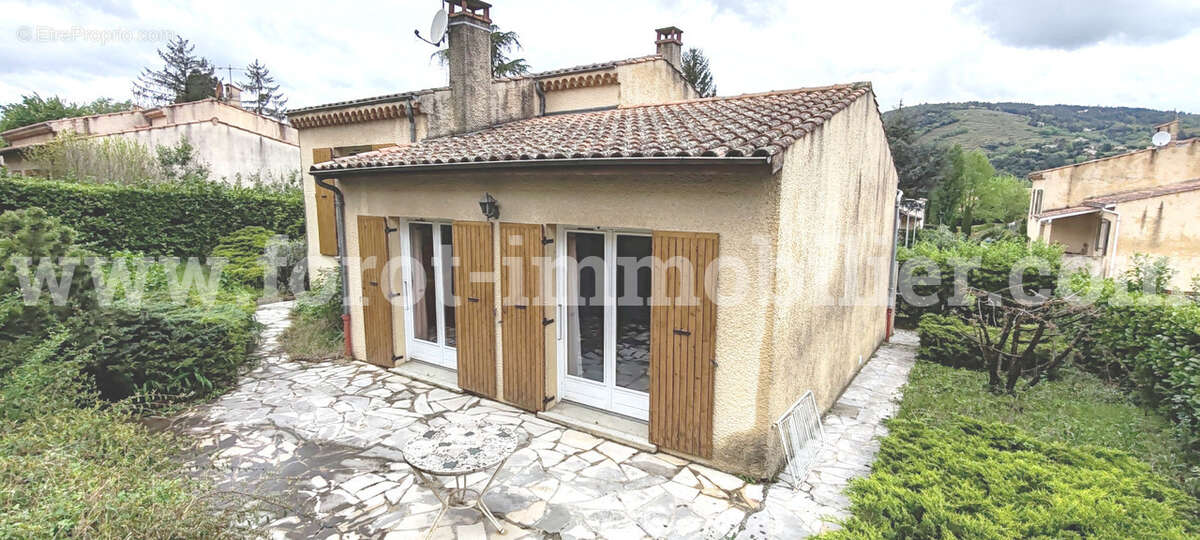 Maison à TOURNON-SUR-RHONE