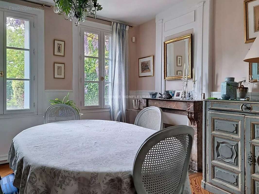 Maison à HONFLEUR