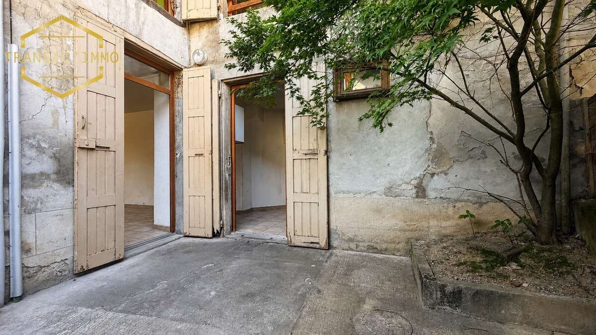 Maison 70 m² à Tencin  - photo 2