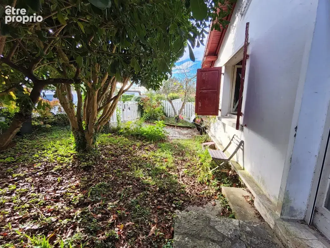 Maison À Vendre et à rénover de 70 m² – Bayonne, quartier calme en impasse - photo 3