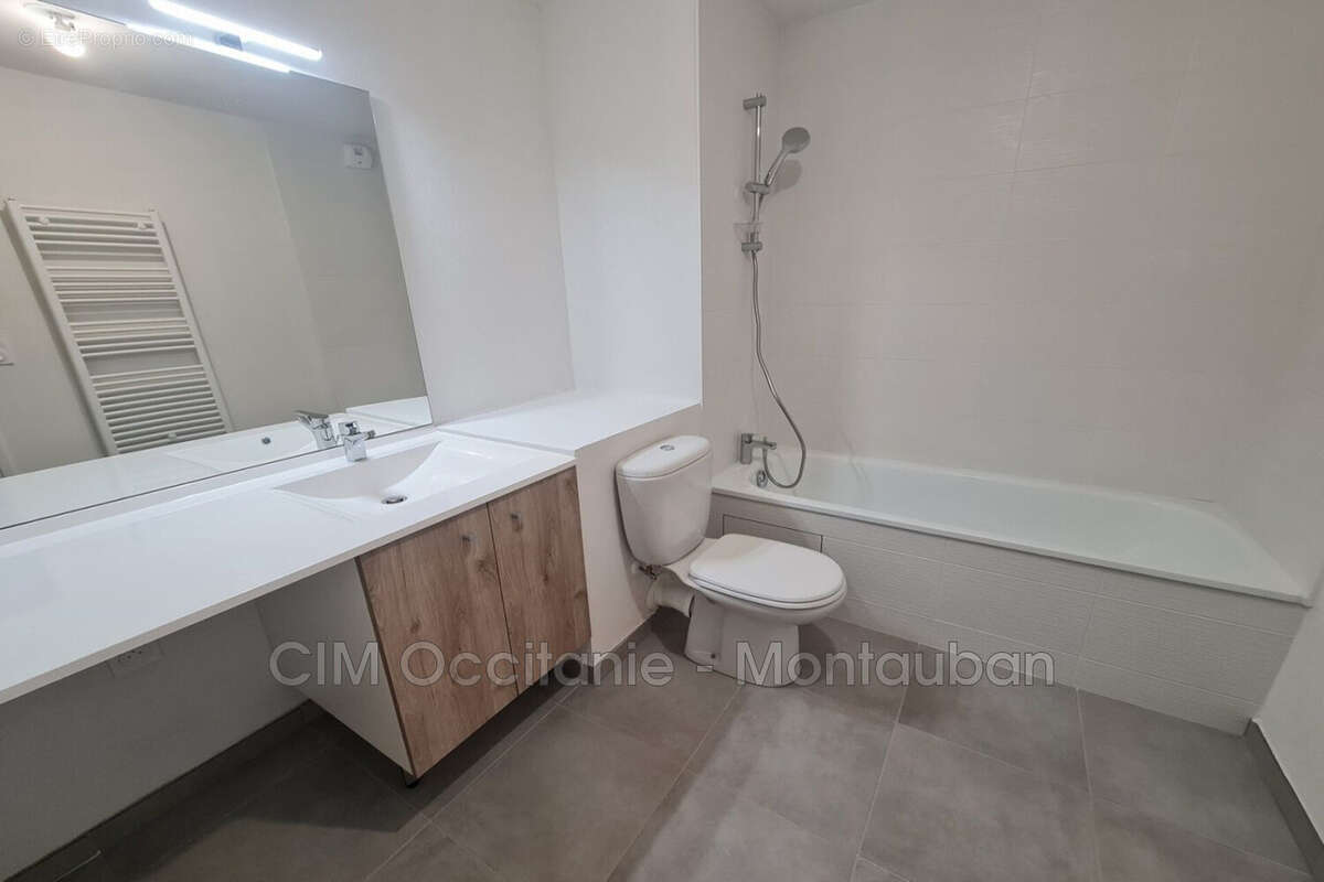 Appartement à CASTELGINEST