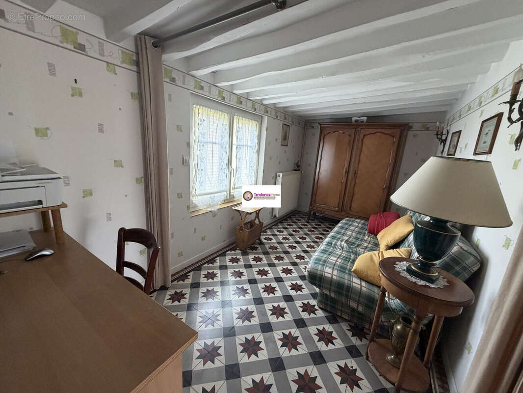 Maison à LE MELE-SUR-SARTHE