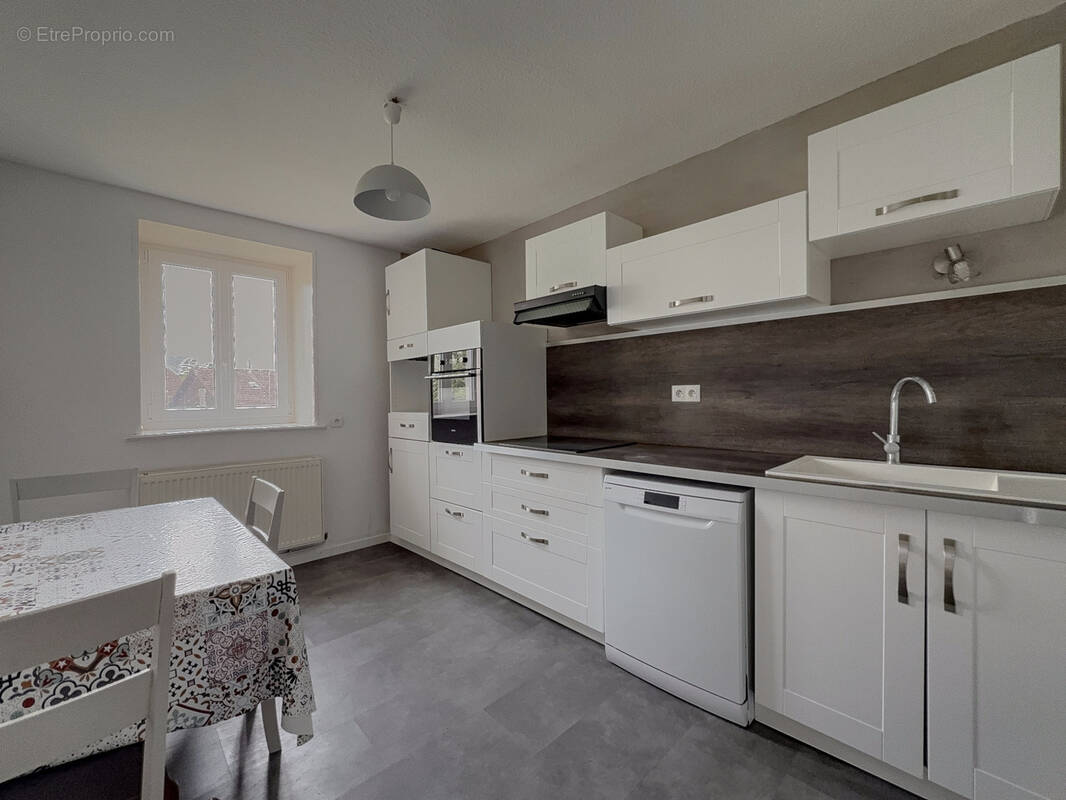 Appartement à LE RUSSEY