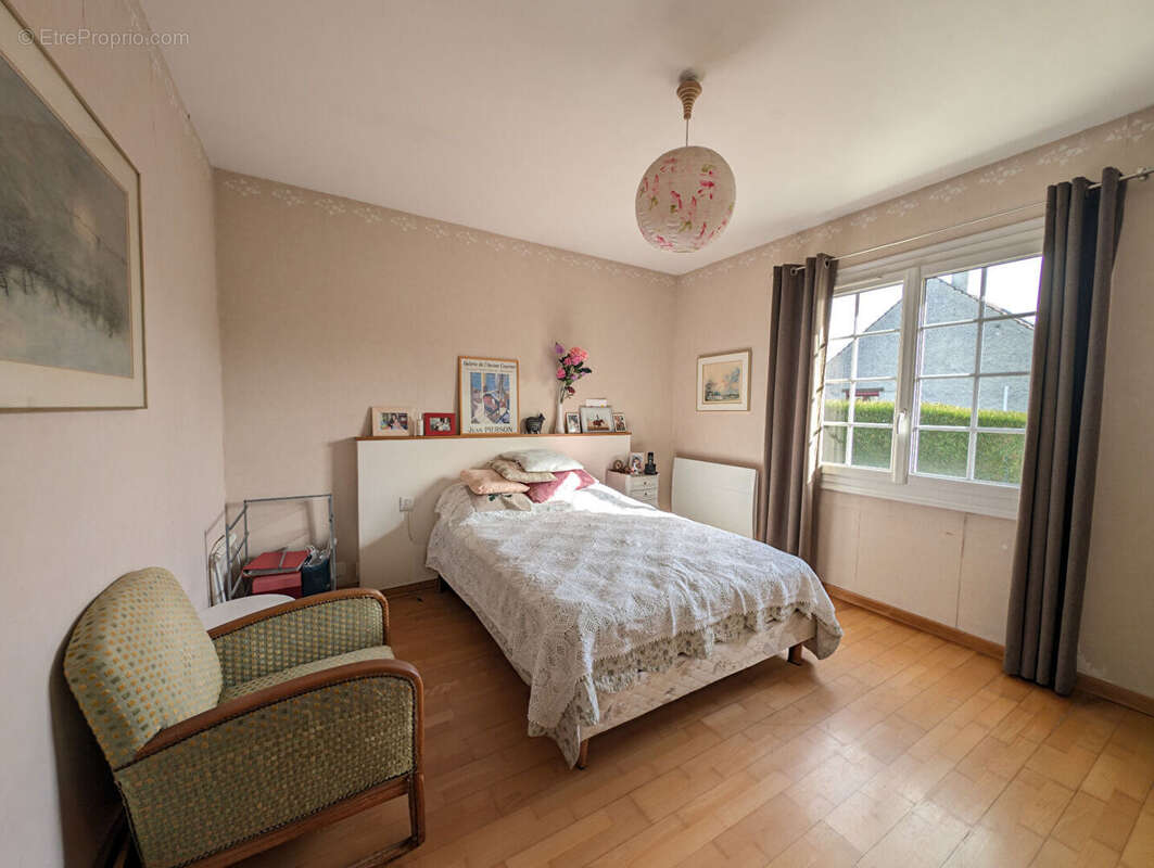 Maison à DEMOUVILLE