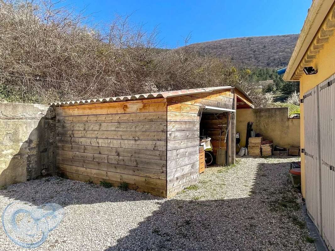 Maison à MONTBRUN-LES-BAINS