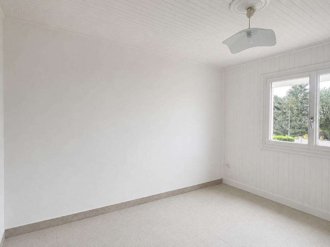 Maison 5 pièces 124 m² à vendre à Semussac (17120) - photo 11