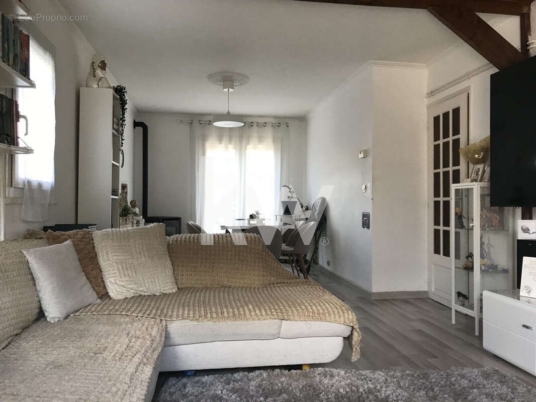 Maison 77 m² à Fleury-Les-Aubrais  - photo 3