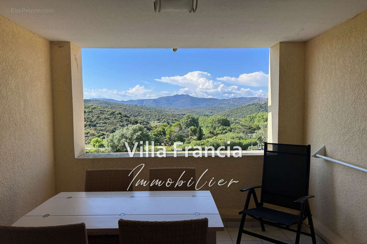 Appartement à SAINT-RAPHAEL