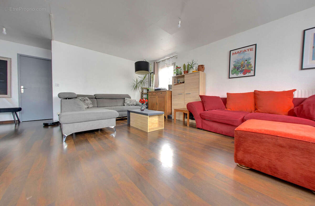 Appartement à ROISSY-EN-BRIE